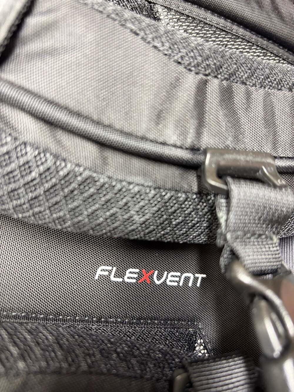 The North Face Surge FlexVent Everyday Backpack, laptop bag-Hike-black-mint-NWOT - Picture 6 of 16
